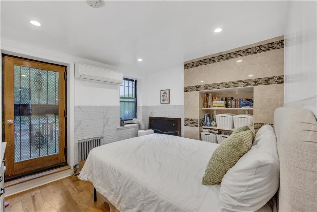 697 Jefferson Avenue, Brooklyn, New York, 11221 image 13