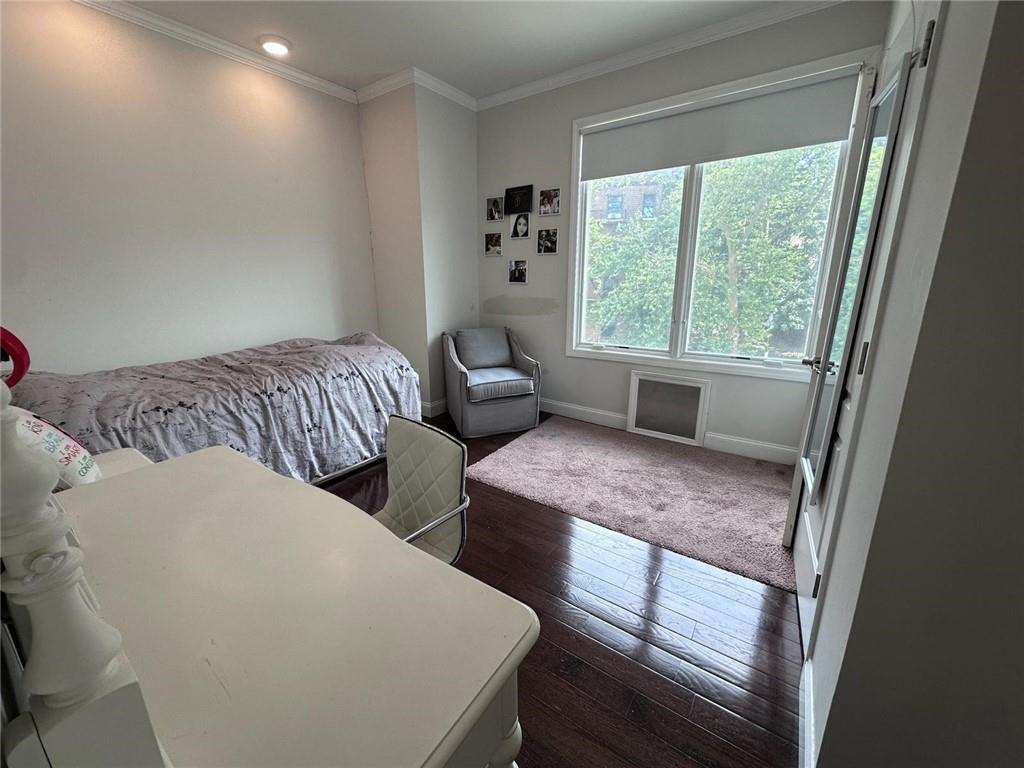 629 East 8th Street, Brooklyn, New York, 11218 image 21