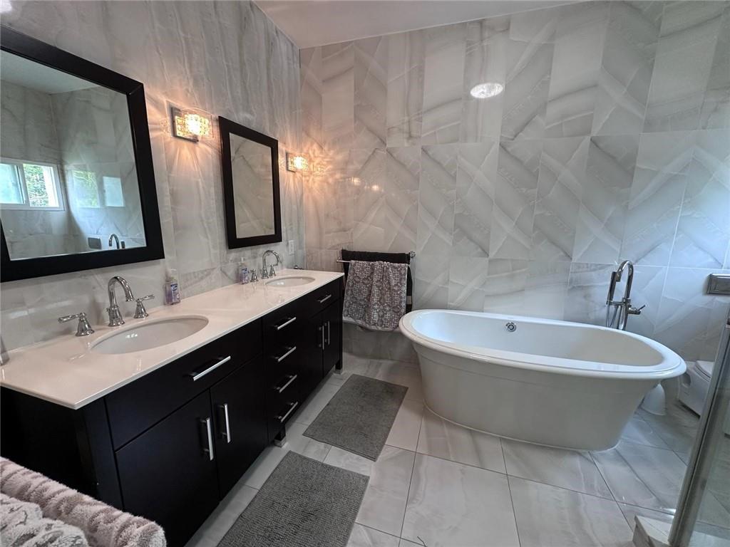 629 East 8th Street, Brooklyn, New York, 11218 image 22