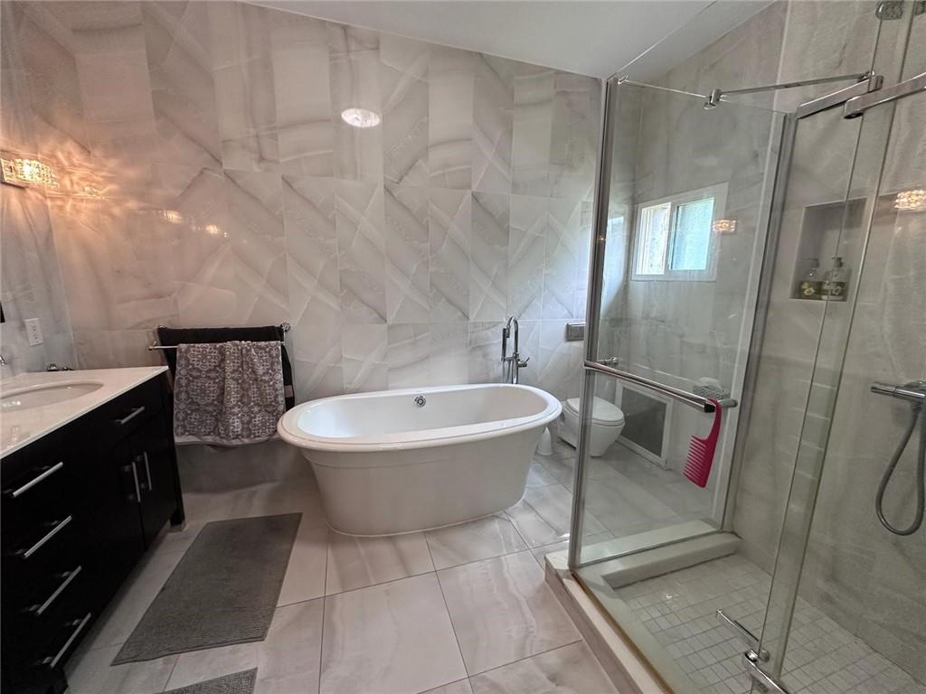 629 East 8th Street, Brooklyn, New York, 11218 image 24