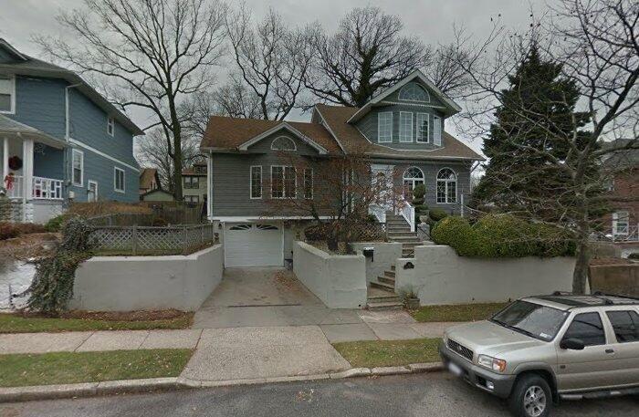 114 Holly Avenue Image 1