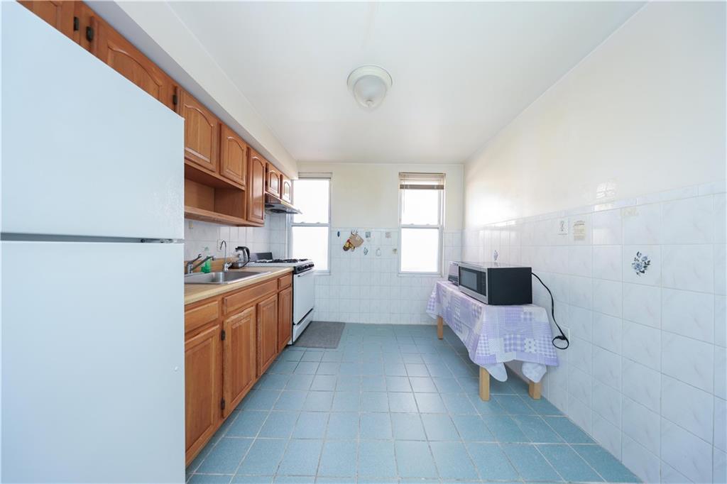25 Quentin Road, Brooklyn, New York, 11223 image 8