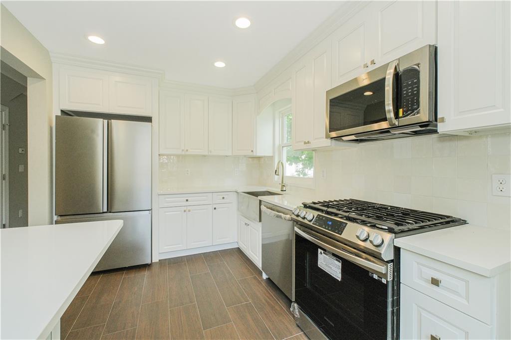 155 Burbank Avenue, Staten  Island, New York, 10306 image 15