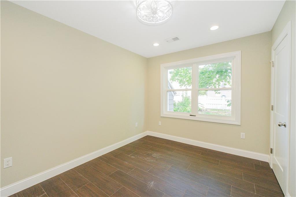 155 Burbank Avenue, Staten  Island, New York, 10306 image 21