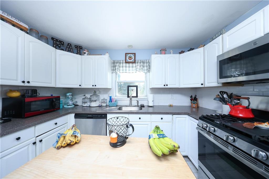 52 Pleasant Plains Avenue, Staten  Island, New York, 10309 image 11