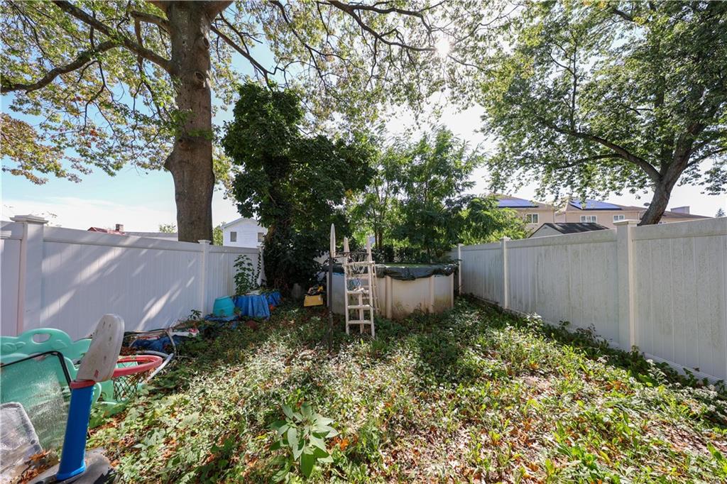 52 Pleasant Plains Avenue, Staten  Island, New York, 10309 image 16