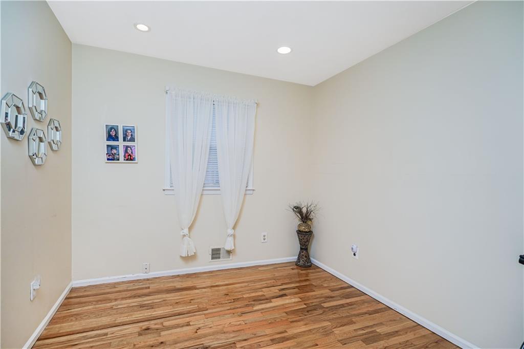 76 Stecher Street, Staten  Island, New York, 10312 image 19