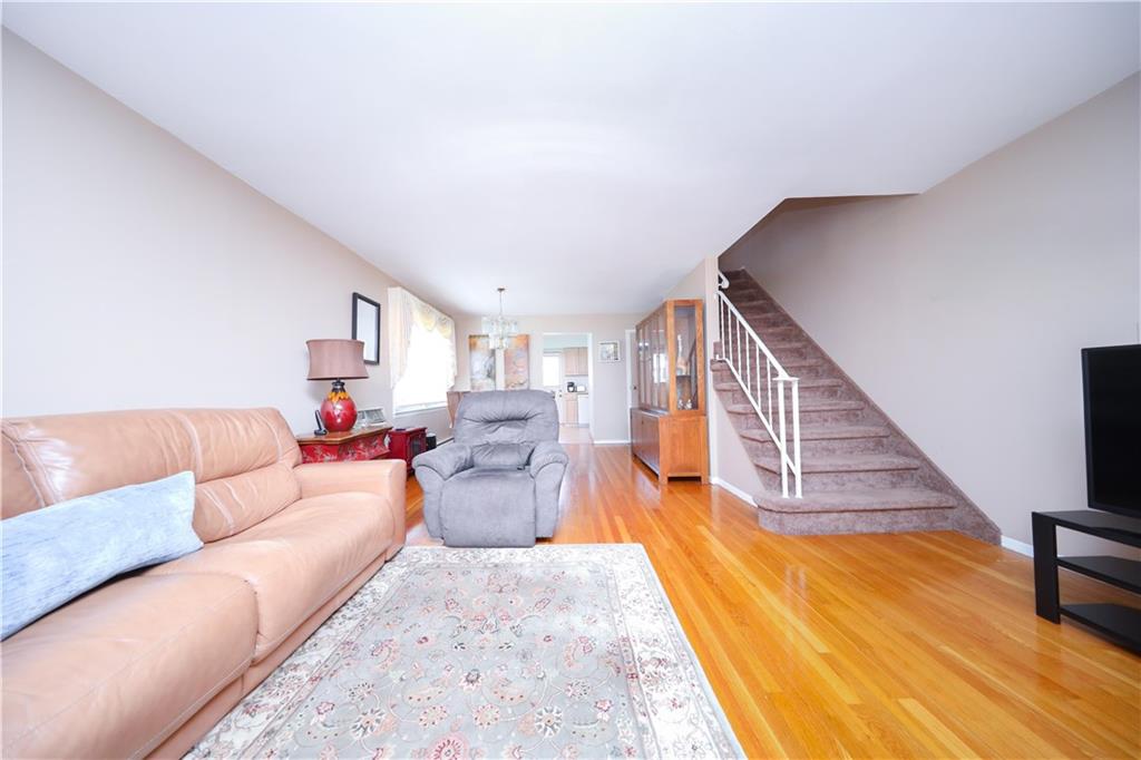 223 Abingdon Avenue Image 3