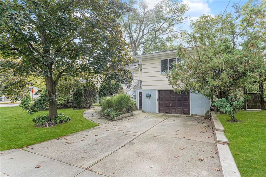 382 Edgegrove Avenue Image 2