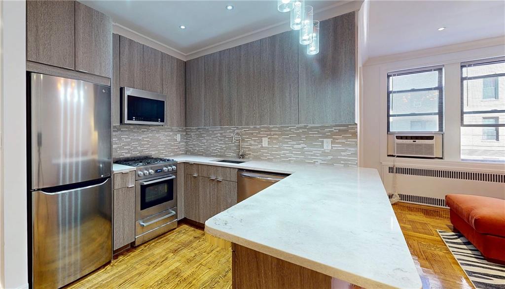 1150 Brighton Beach Avenue 3O Image 3