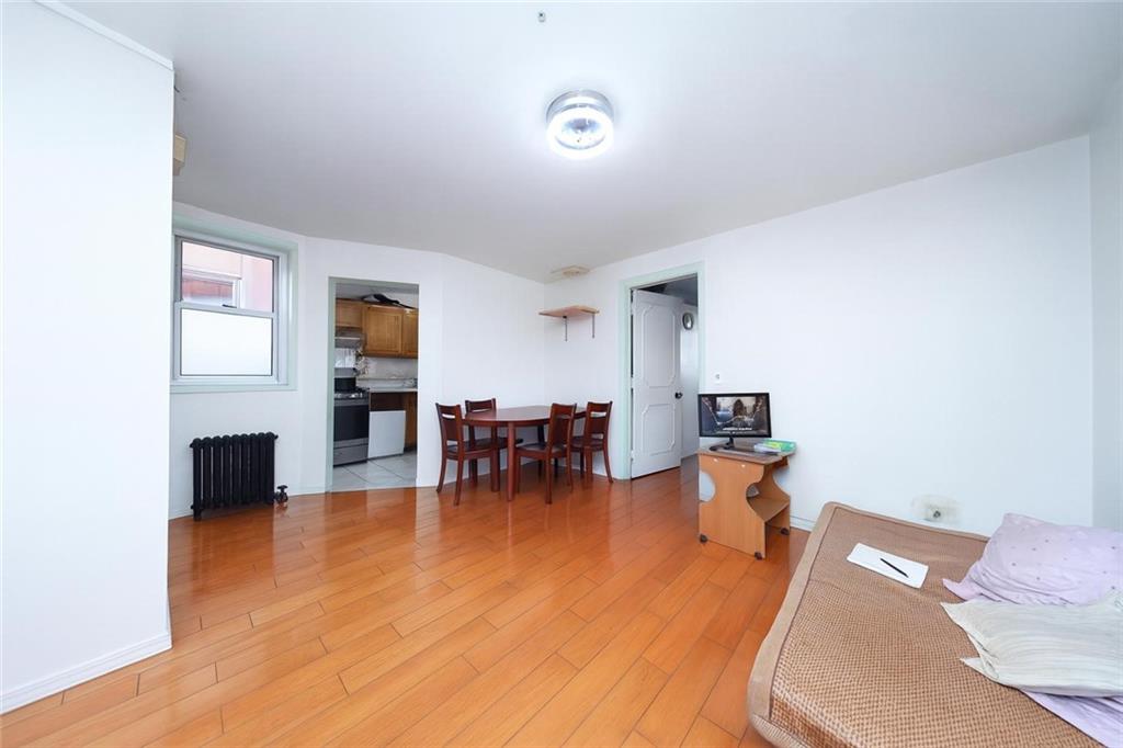 1026 39th Street Image 3