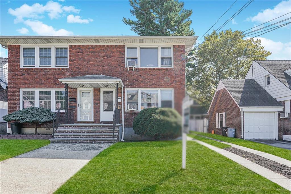 124 Van Cortlandt Avenue Image 1