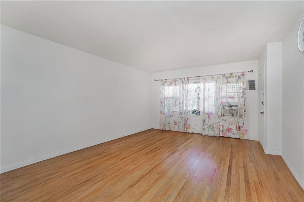 124 Van Cortlandt Avenue, Staten  Island, New York, 10301 image 11