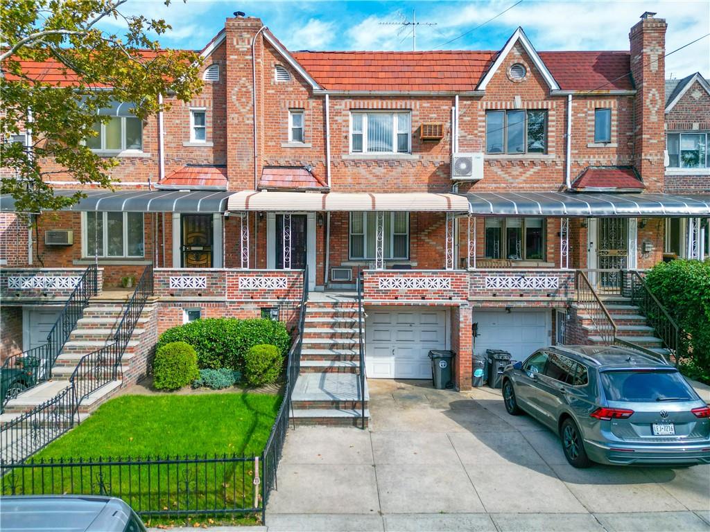 4715 Bedford Avenue Image 1
