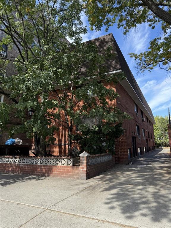 463 Avenue P Image 1