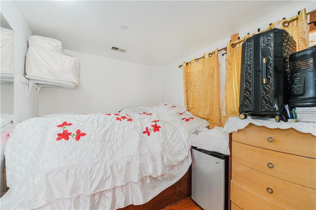 339 Avenue P 2A Image 4