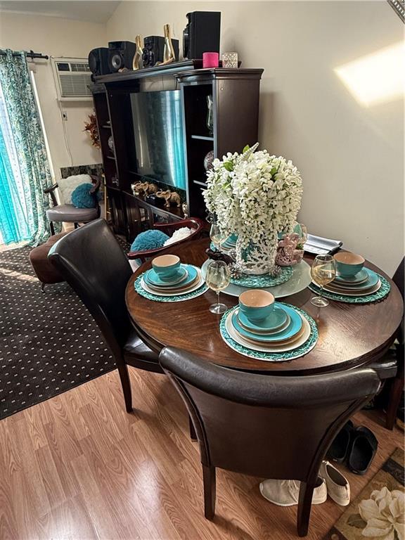1361 East 91st Street 503B Image 5