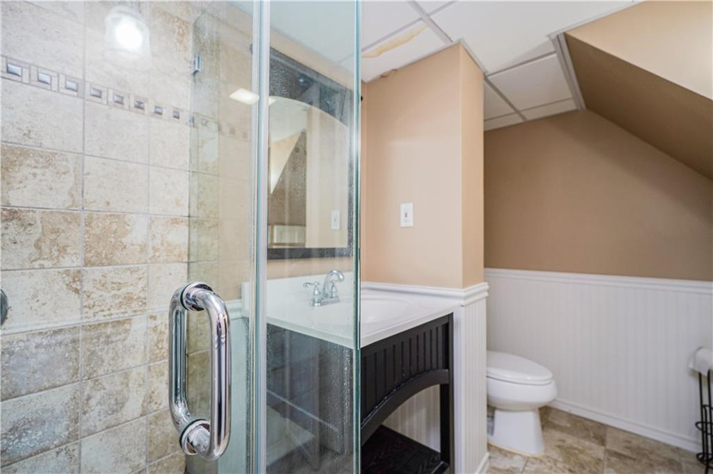 381 Burgher Avenue, Staten  Island, New York, 10305 image 30