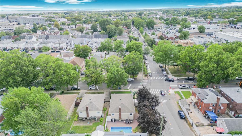 381 Burgher Avenue, Staten  Island, New York, 10305 image 39