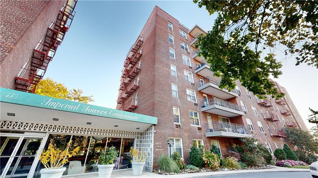 55 Austin Place 2Y Image 1