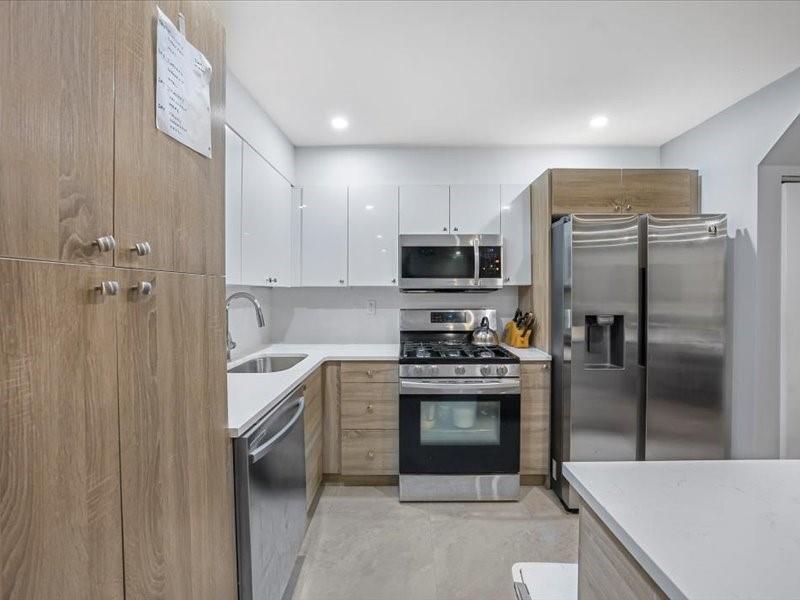 7522 Avenue T, Brooklyn, New York, 11234 image 24