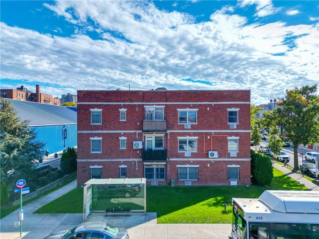 526 Avenue Z 2F Image 1