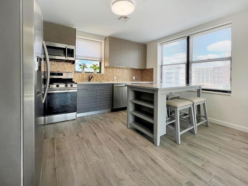 407 Ocean View Avenue 4, Brooklyn, New York, 11235 image 8