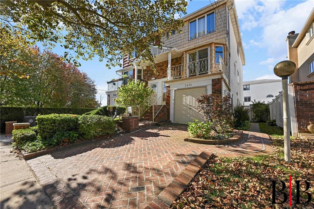 2456 East 70th Street Image 2