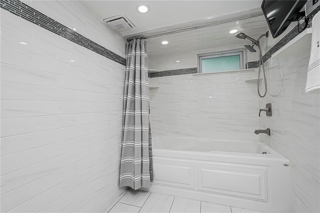970 Annadale Road, Staten  Island, New York, 10312 image 33