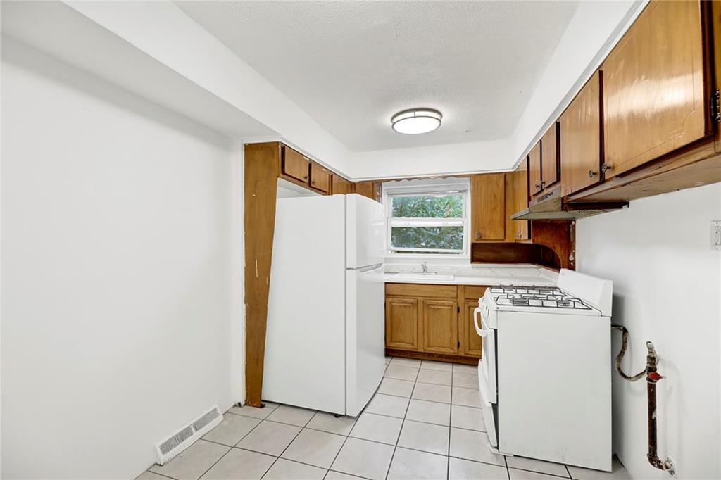 615 East 57th Street, Brooklyn, New York, 11234 image 9
