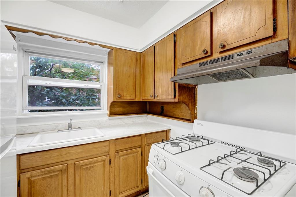 615 East 57th Street, Brooklyn, New York, 11234 image 10