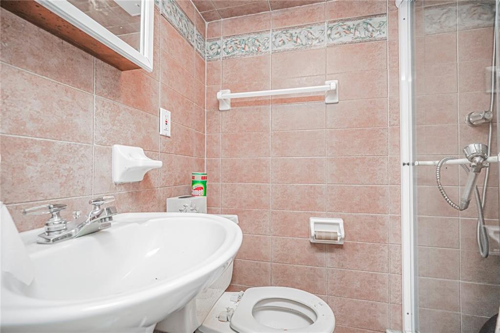 8907 16th Avenue, Brooklyn, New York, 11214 image 15