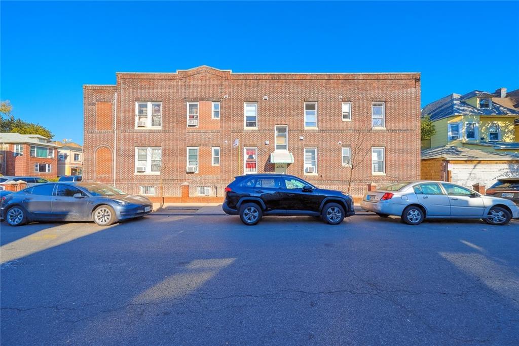 1202 Avenue I Image 3