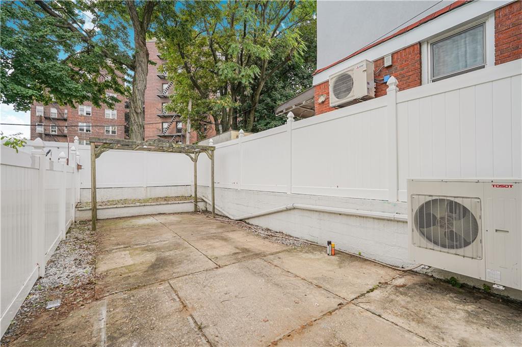 44 72nd Street, Brooklyn, New York, 11209 image 12