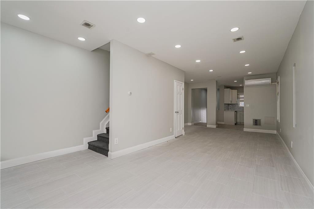 44 72nd Street Image 5