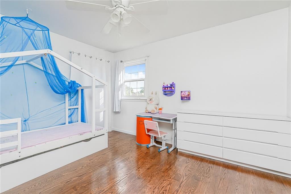 70 Figurea Avenue, Staten  Island, New York, 10312 image 19