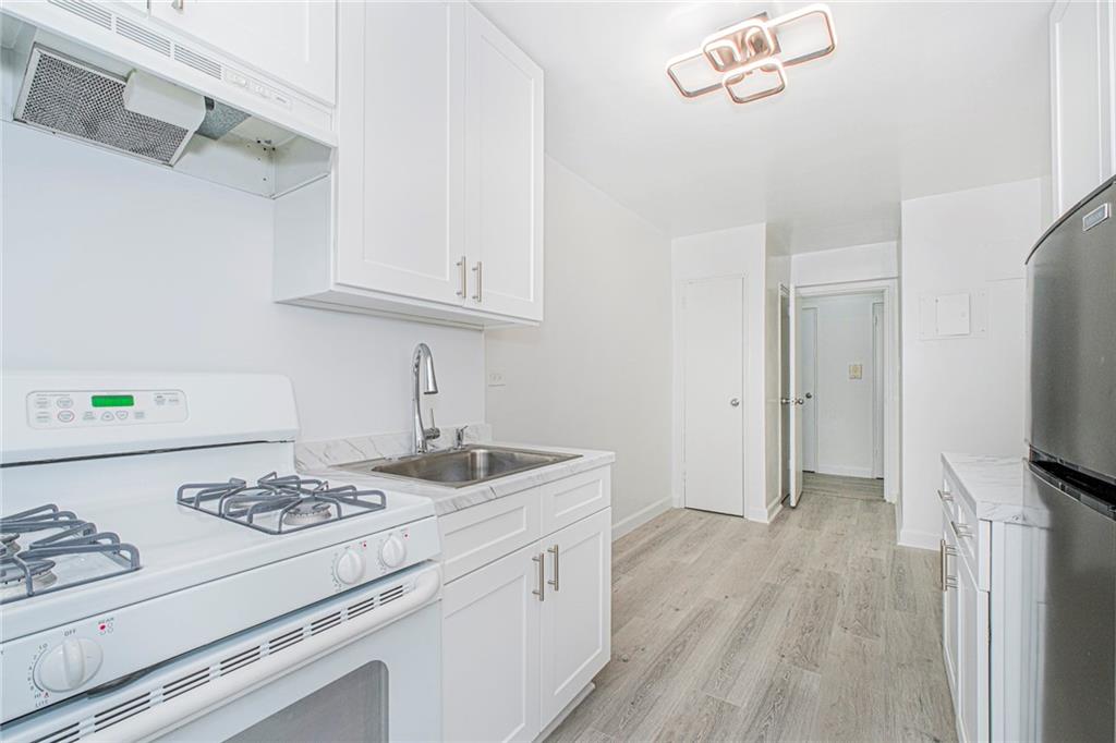 221 McDonald Avenue 5C, Brooklyn, New York, 11218 image 6
