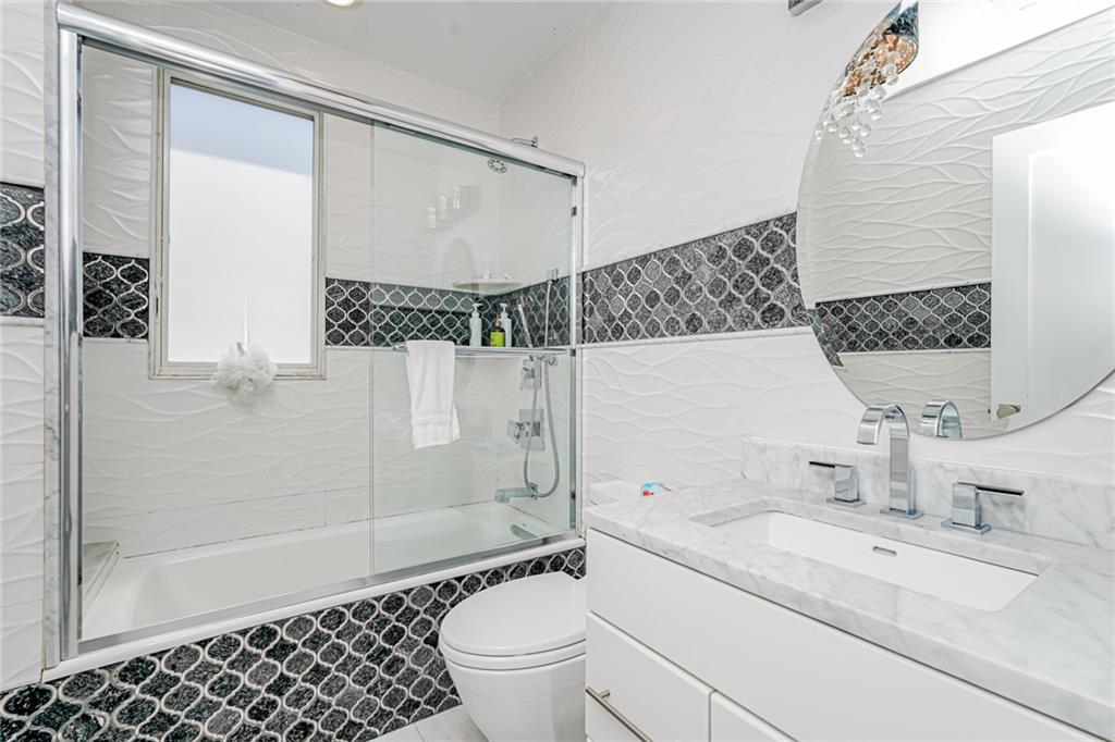 1654 East 10th Street, Brooklyn, New York, 11223 image 26