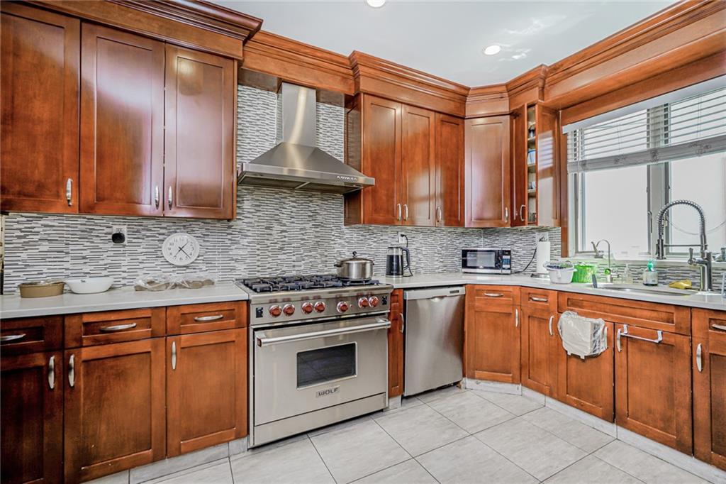 1654 East 10th Street, Brooklyn, New York, 11223 image 8