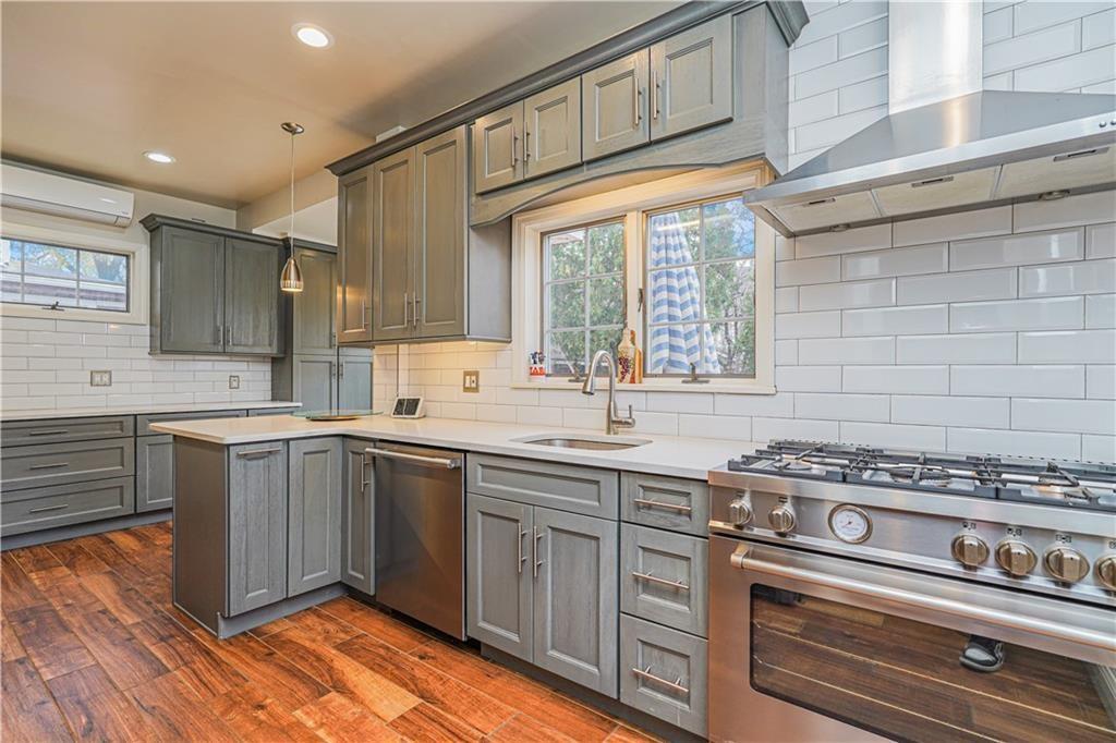 33 Wellington Court, Brooklyn, New York, 11230 image 15