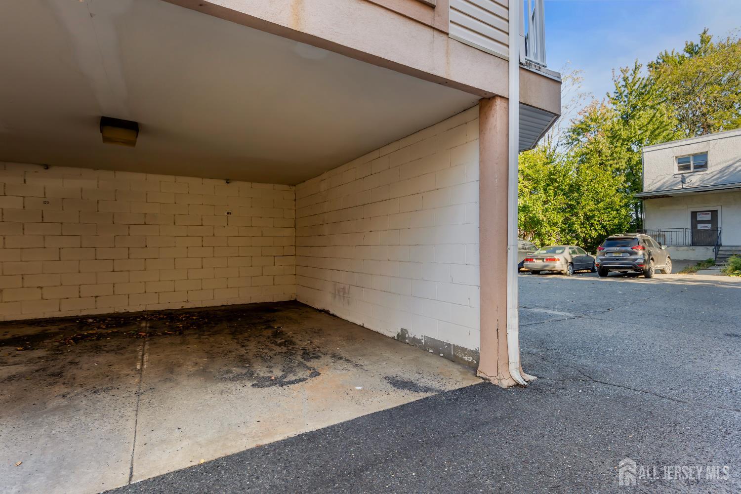 109 Adamecs Way, South Amboy, NJ, 08879 image 16
