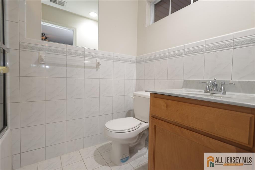 125 Adamecs Way 26, South Amboy, NJ, 08879 image 24
