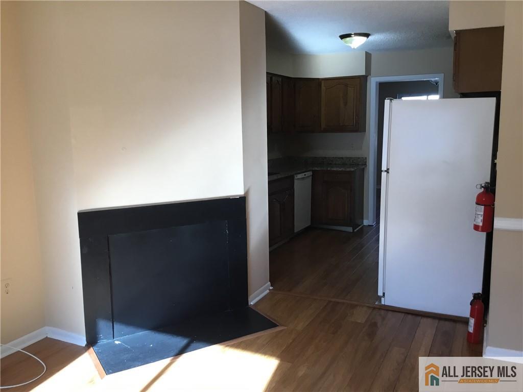 95 Thoreau Drive Image 3