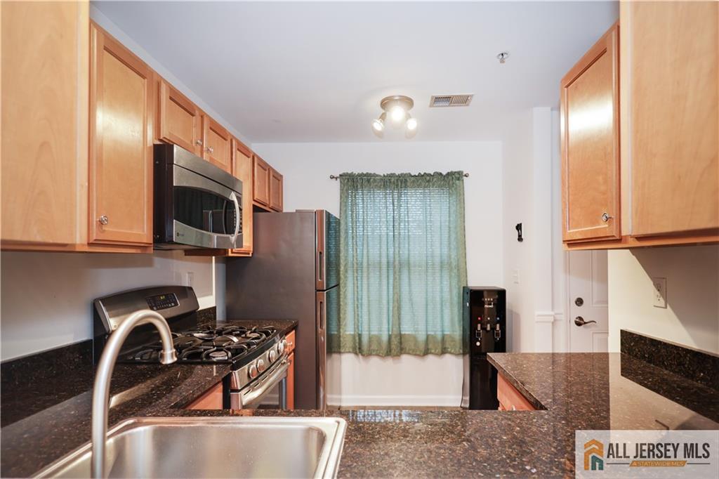 125 Adamecs Way 26, South Amboy, NJ, 08879 image 8