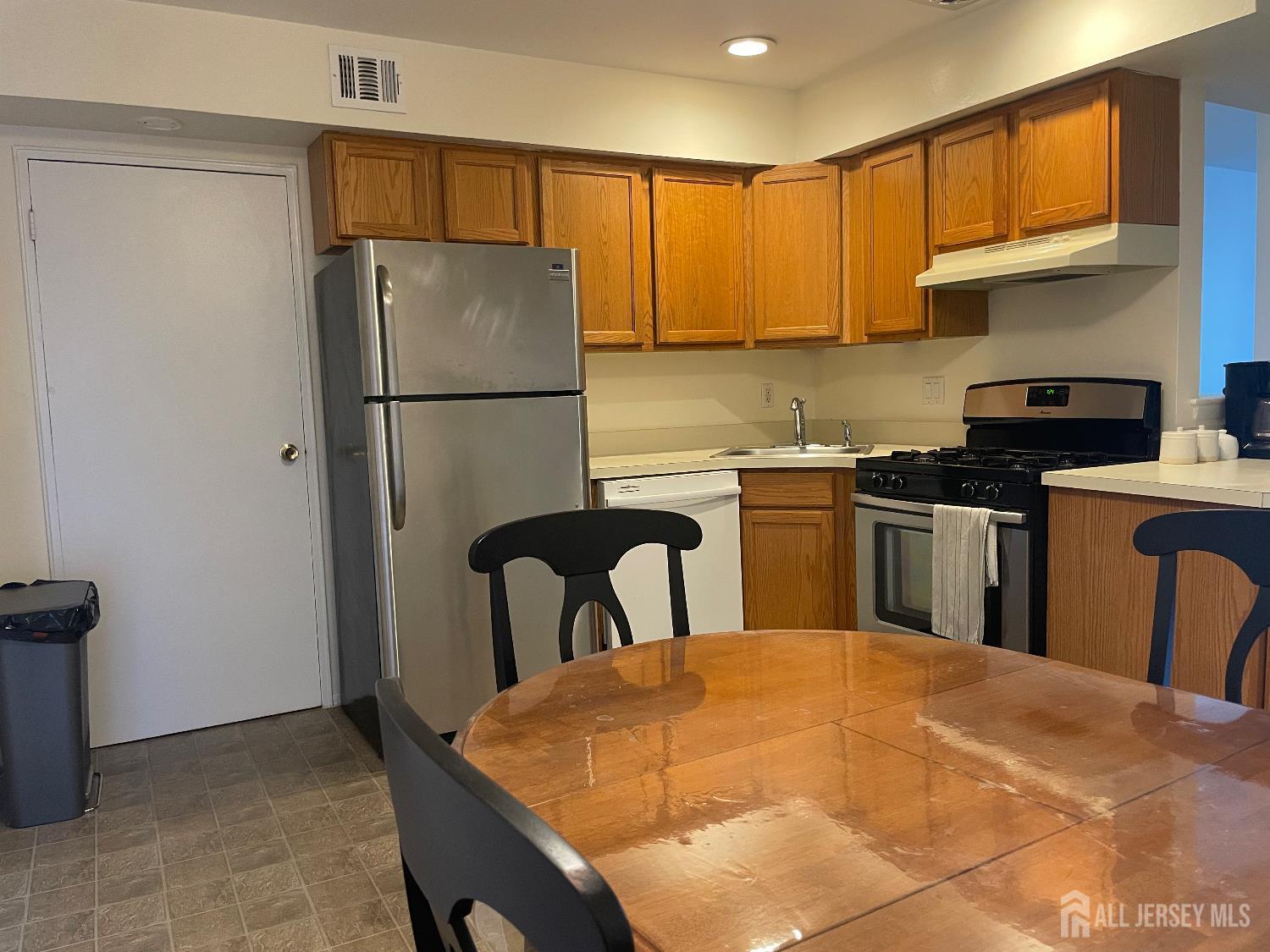 182 Evergreen Road 3B, Edison, NJ, 08837 image 6