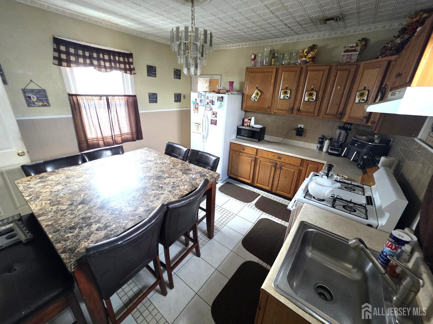 102 Clendenny Avenue, Jersey City, NJ, 07304 image 14