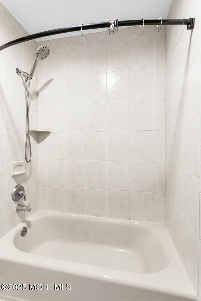 314 Middlewood Road, Middletown, NJ, 07748 image 24