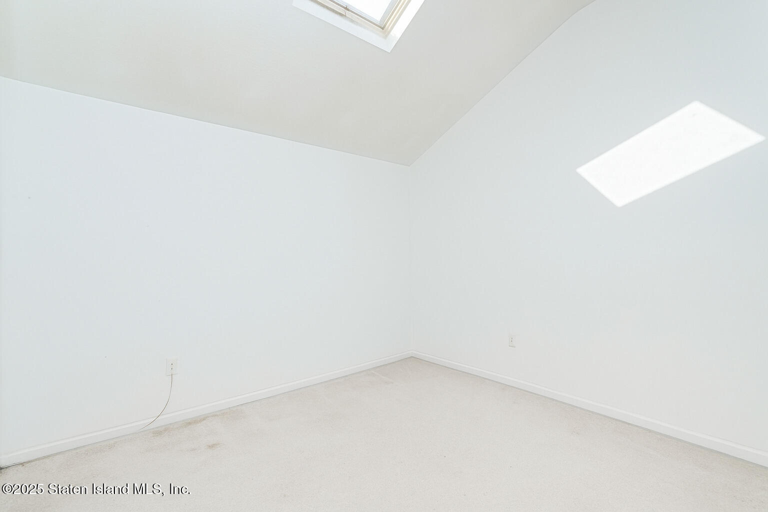 516 Medina Street, Staten Island, NY, 10306 image 15