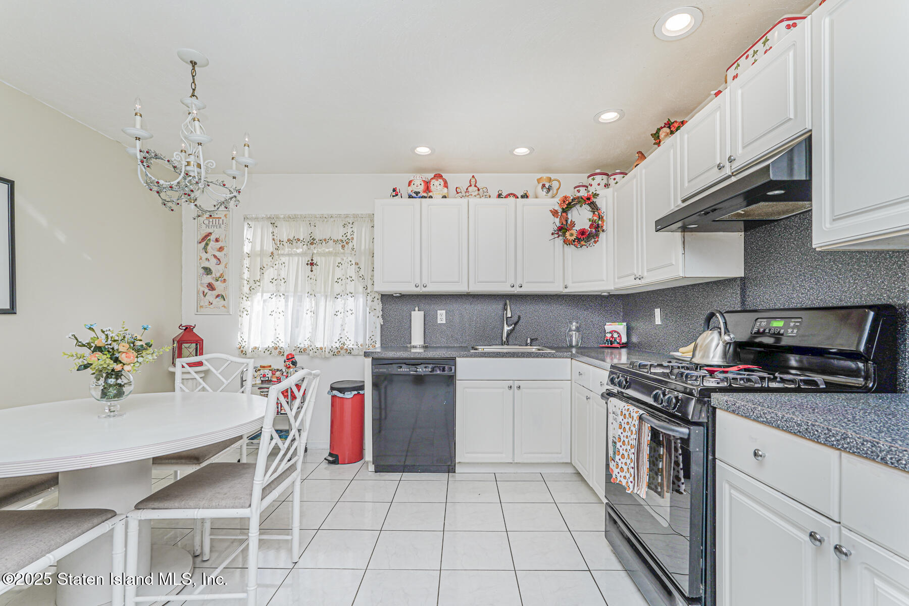 516 Medina Street, Staten Island, NY, 10306 image 7