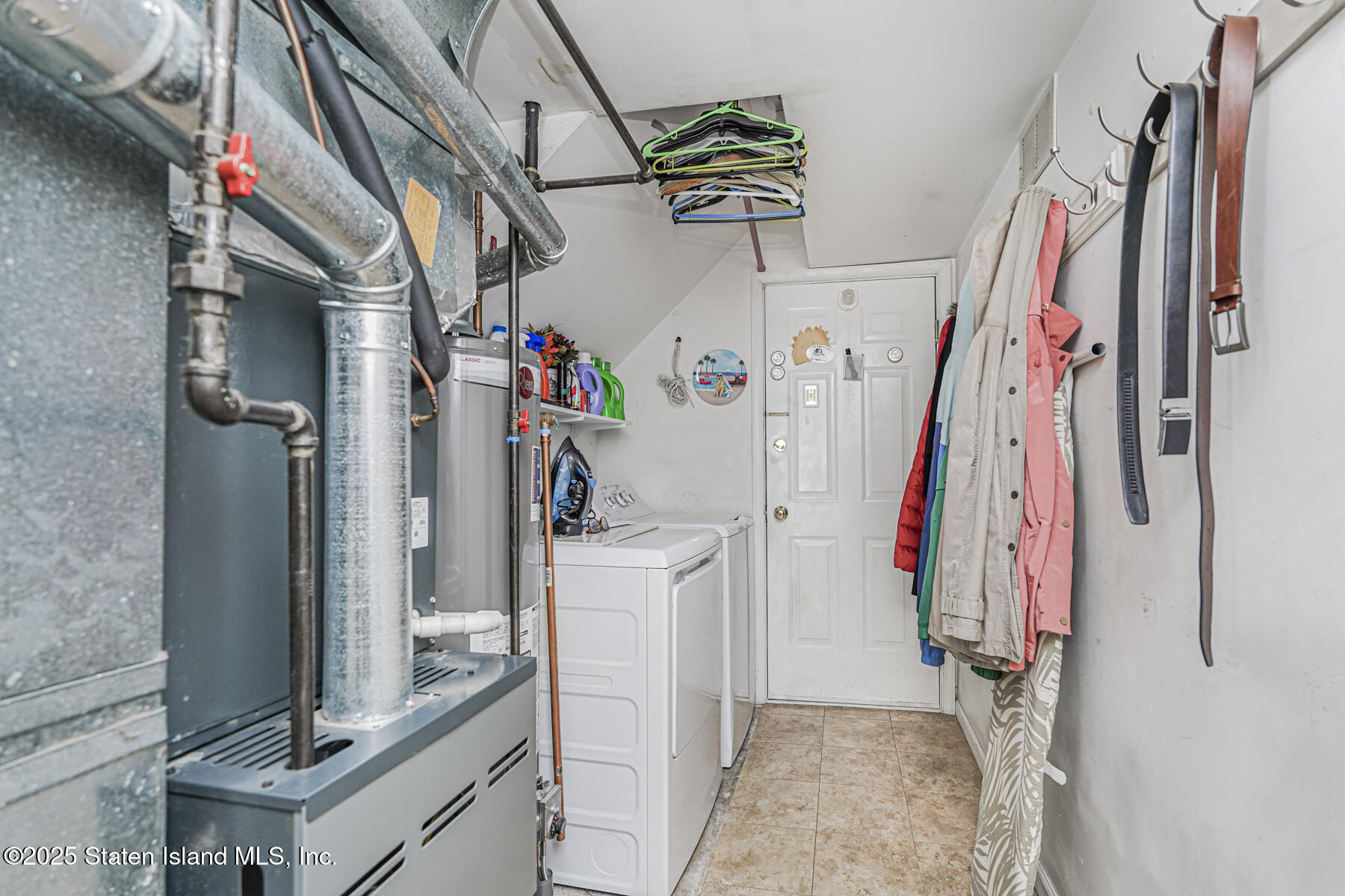 516 Medina Street, Staten Island, NY, 10306 image 24
